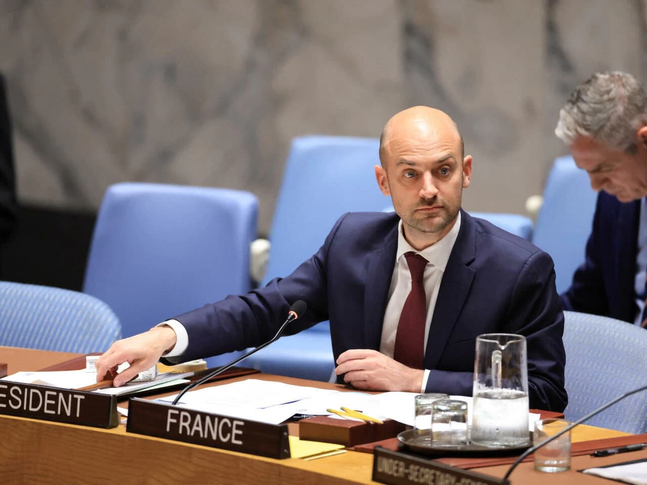 بعد مقتل 3 من جنود «يونيفيل» في لبنان.. فرنسا تطلب اجتماعاً طارئاً لمجلس الأمن الدولي