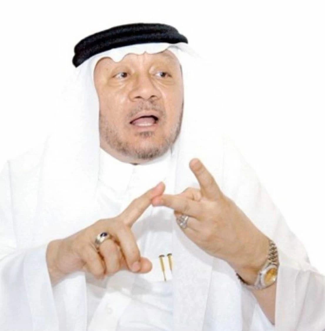 صاحب «ثنائية الأهلي» على السرير الأبيض