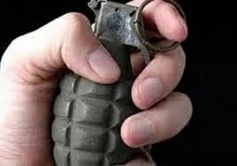 مجزرة بالمنزل.. انفجار يودى بحياة أسرة في حجة