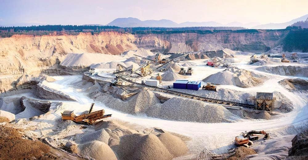 بـ 9.4 تريليون ريال.. السعودية ضمن أكبر 10 دول تعديناً في العالم