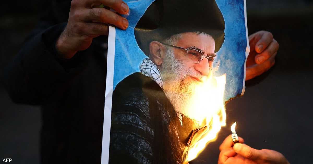 تصدعات بالقيادة الإيرانية تحت وطأة القصف الأميركي الإسرائيلي