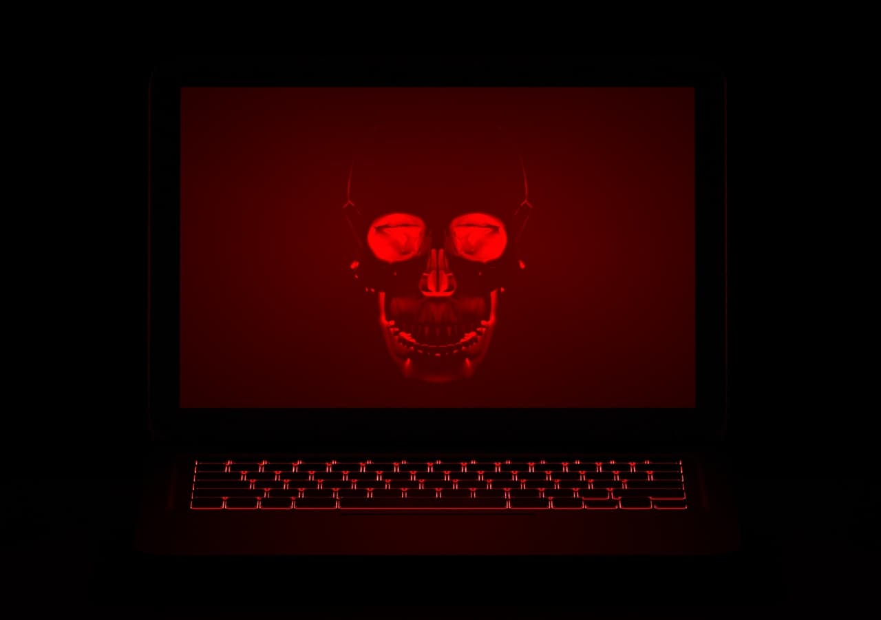 ثغرة DarkSword تهدد ملايين هواتف آيفون: ما هي وكيف تحمي جهازك؟