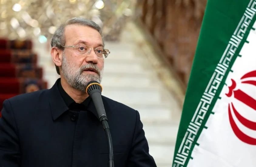 لاريجاني للعالم الإسلامي: إيران ماضية في المواجهة ضد أمريكا وإسرائيل فأين تقفون أنتم؟