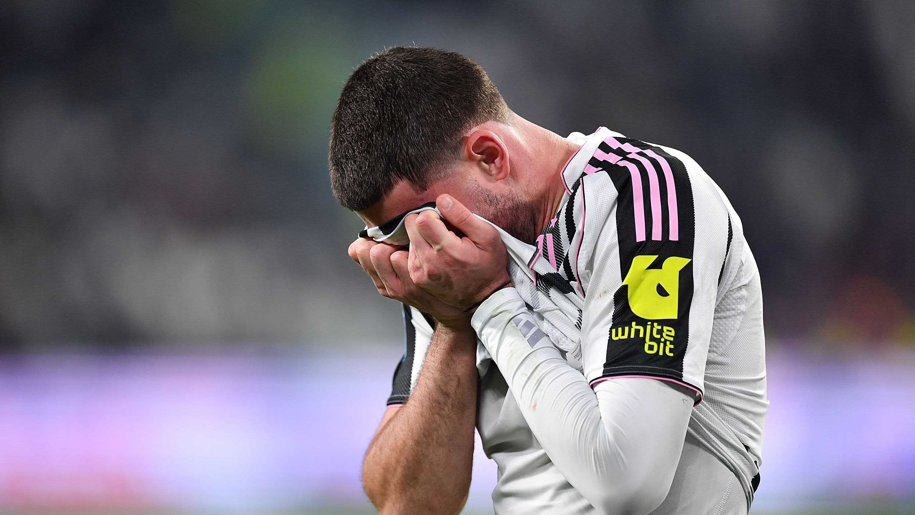 مستقبل فلاهوفيتش.. 6 ملايين تفصل بين الحلم والحقيقة