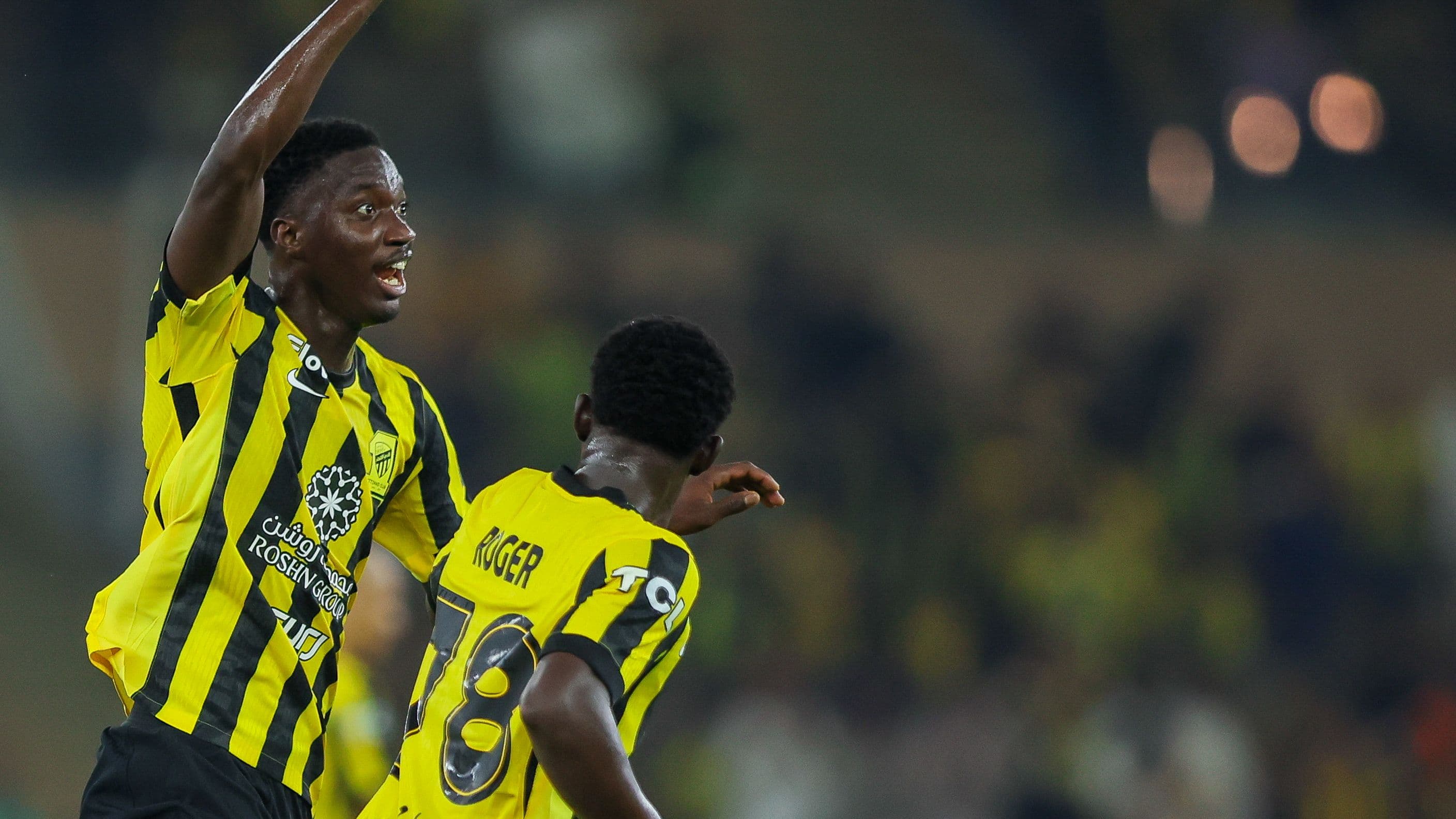 بعد انتهاء موسمه.. اتحاد جدة يستقر على خليفة دومبيا