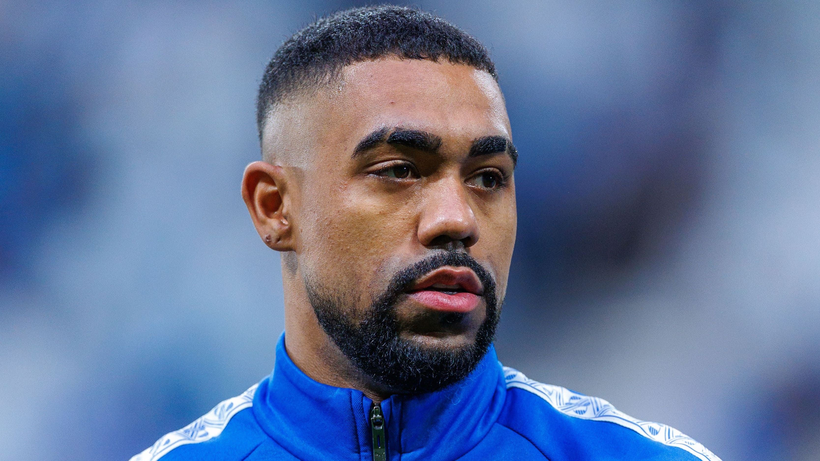 مالكوم ينفي رحيله عن الهلال ويرد على الأنباء الكاذبة!