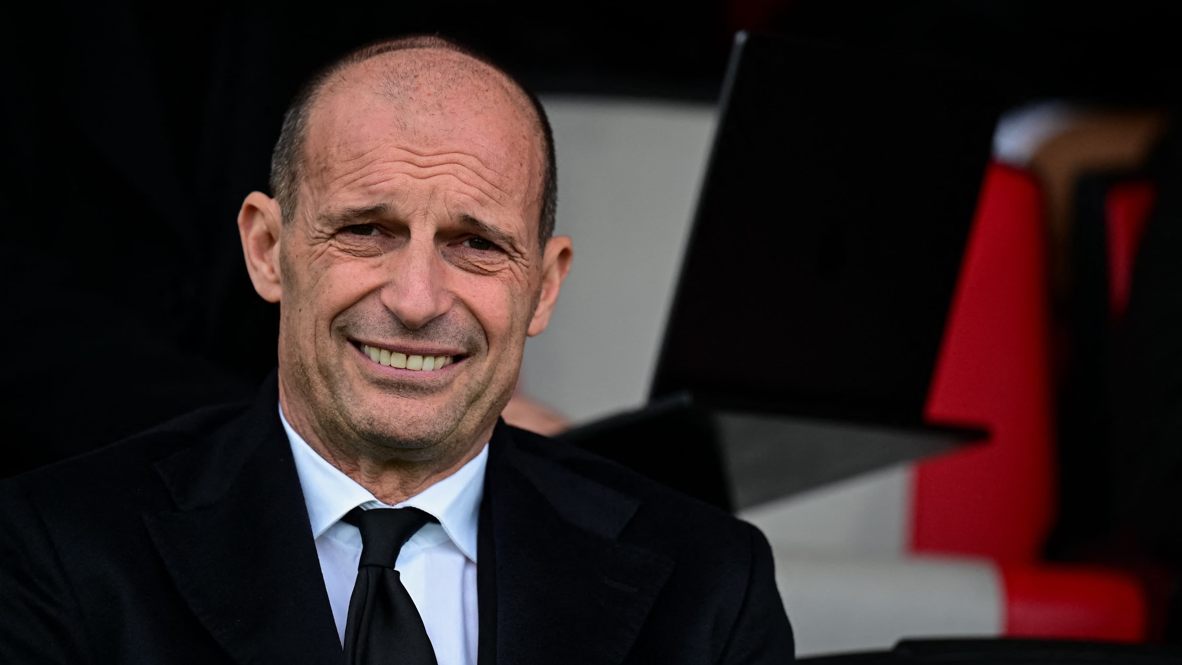 أليجري يرد على ارتباطه بريال مدريد