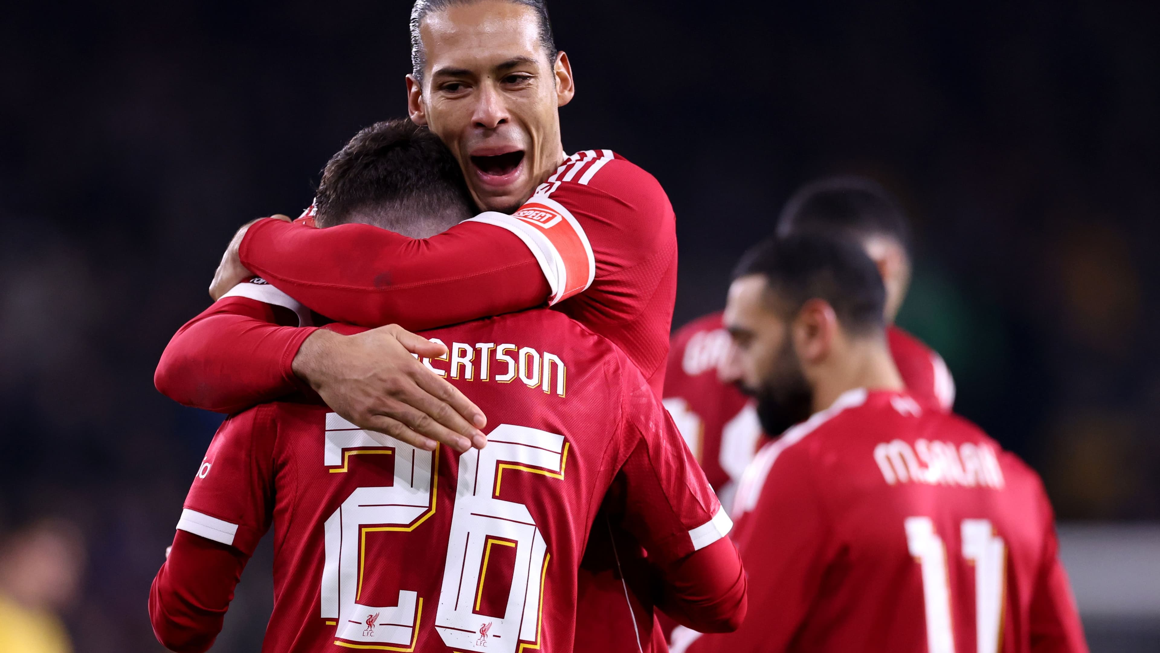 موقف صلاح؟.. مفاجآت مدوية في تشكيلة ليفربول لمواجهة توتنهام