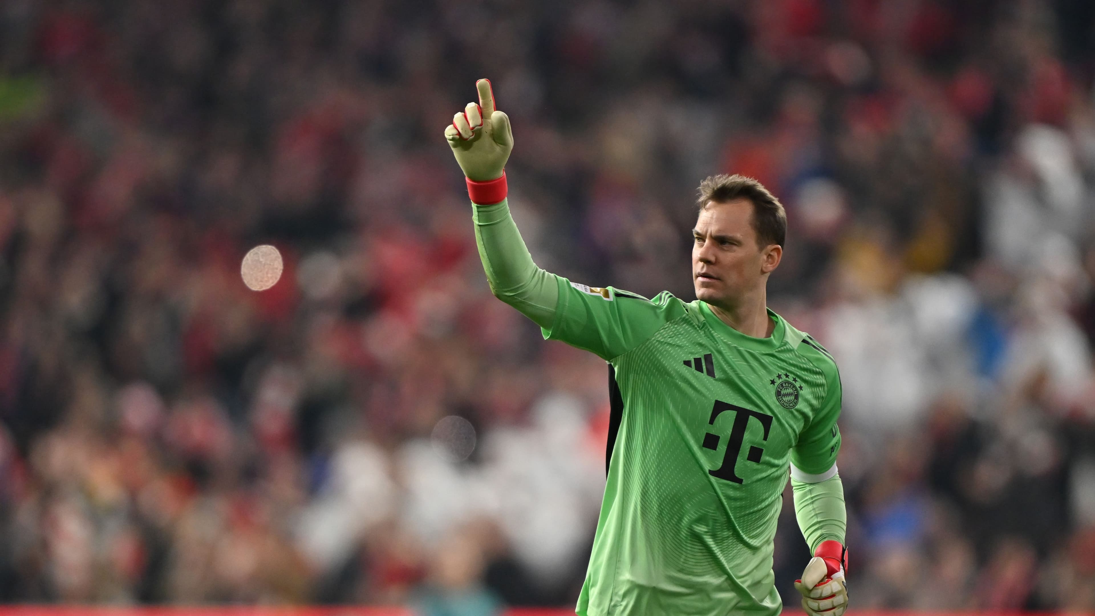 انتكاسة جديدة؟.. نوير يضاعف مخاوف بايرن ميونخ