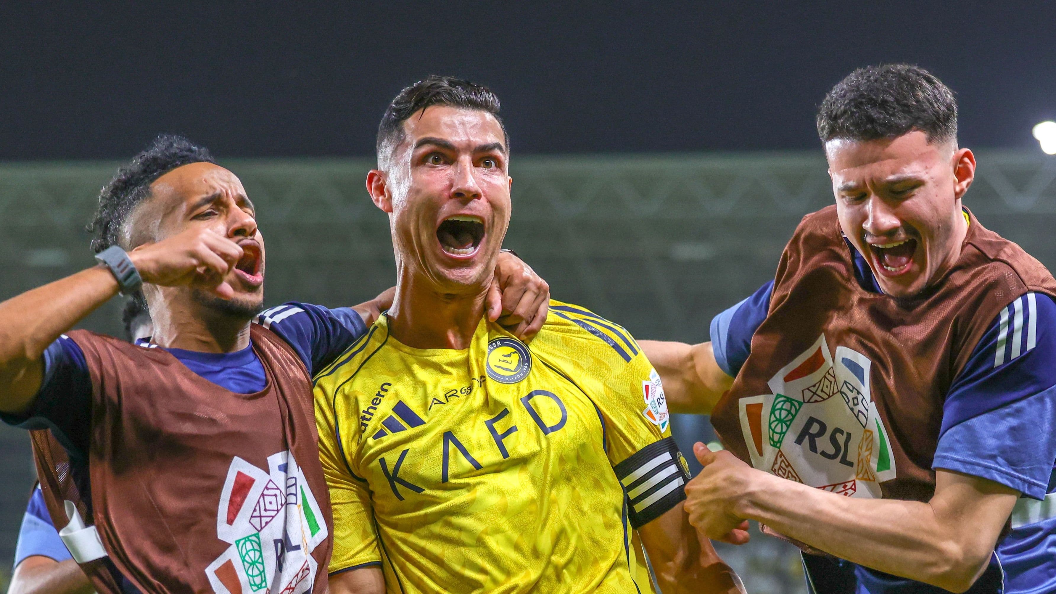 رونالدو ينقذ فرحة الأهلي في دوري روشن السعودي