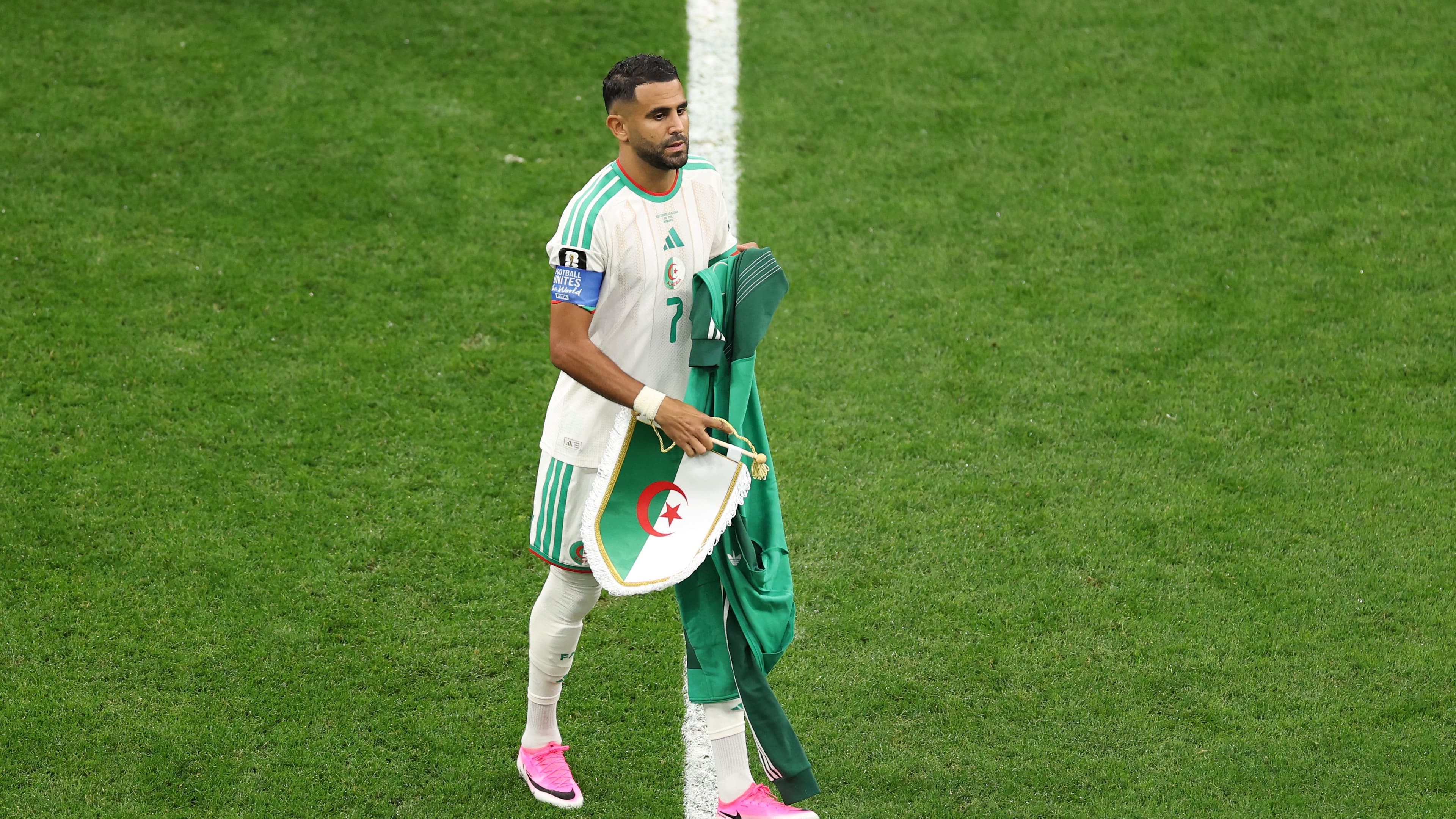 محرز يودع مسيرة أسطورية مع المنتخب الجزائري بعد خروج مبكر من كأس العالم 2026