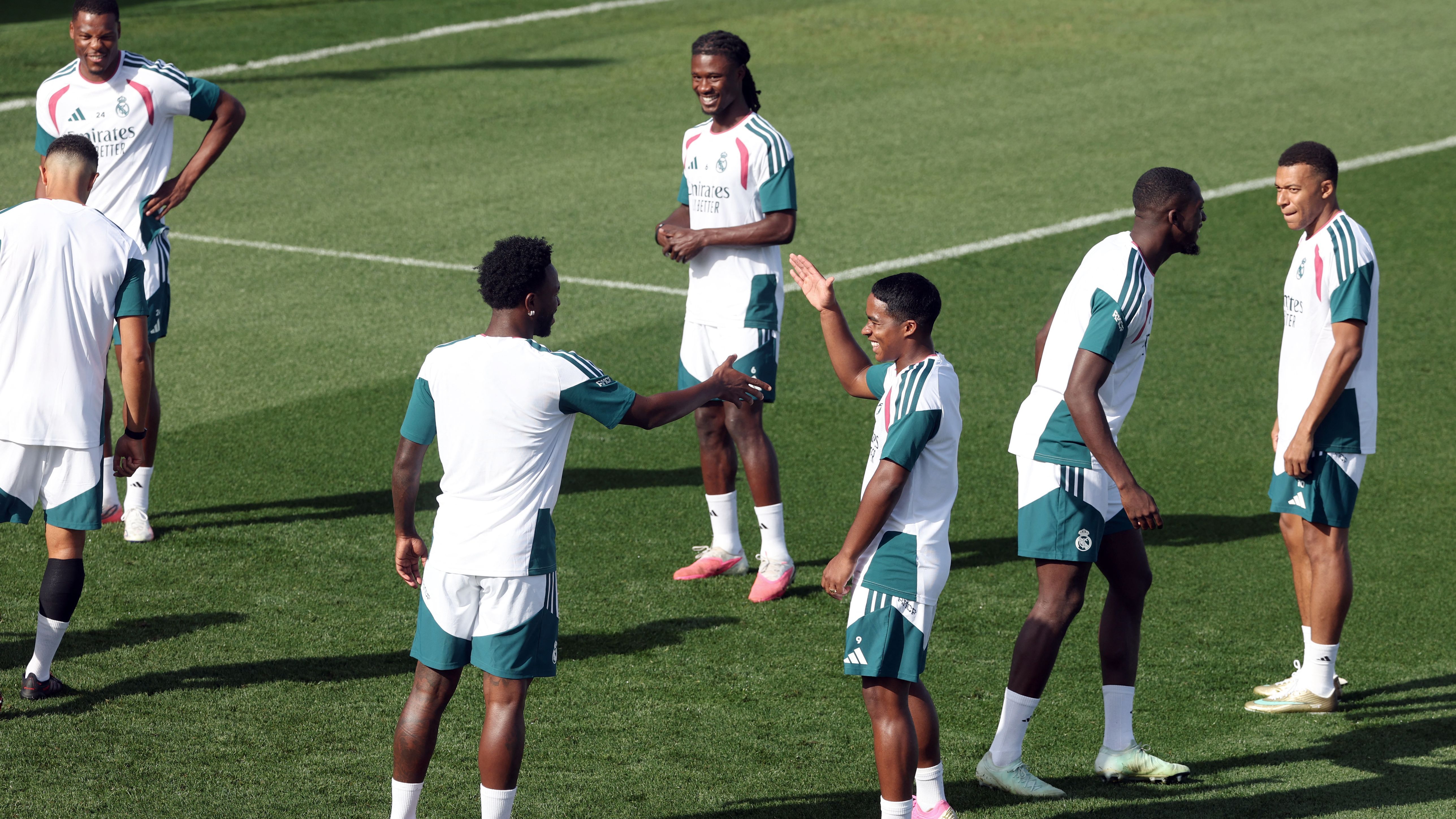 صفقة شتوية.. هل يخفف جالطة سراي عبء ريال مدريد؟