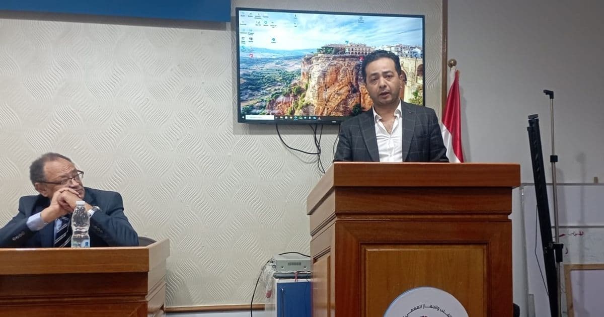 انتقادات لتصريحات عضو بنقابة الأطباء في مصر بخصوص تسعيرات العيادات الخاصة