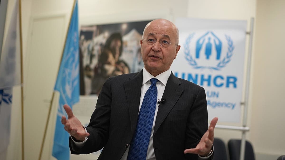 المفوض الأممي: مأساة إنسانية كبيرة في لبنان.. وعون: إسرائيل تتسبب بكارثة