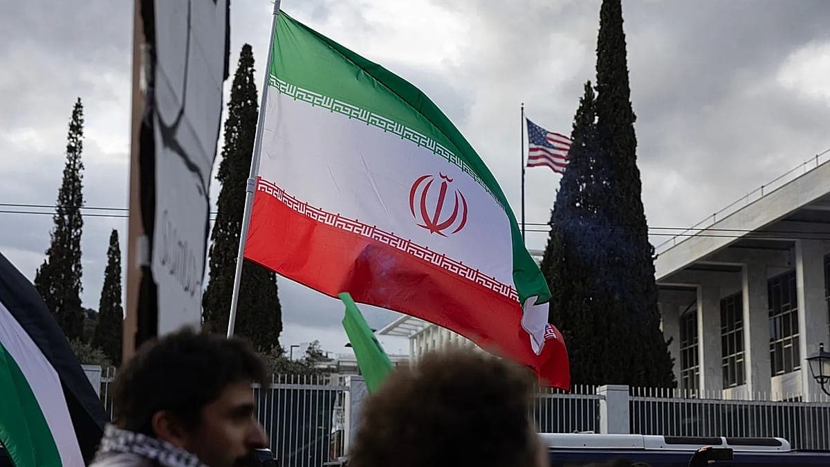 مسؤول إيراني لـ"سي إن إن": نهاية الحرب بيد طهران.. ومستعدون لمواجهة طويلة