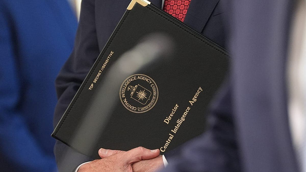 "نسمع دقات قلبك".. تقنية جديدة ساعدت الـCIA في العثور على الطيار الأمريكي في إيران