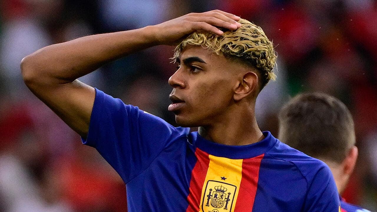 لامين يامال: رد فعل شجاع على الهتافات العنصرية في مباراة إسبانيا ومصر