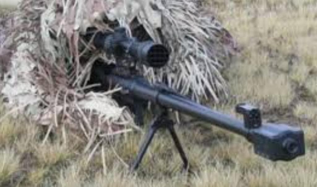 إصابة مسن برصاص قناص حوثي في تعز