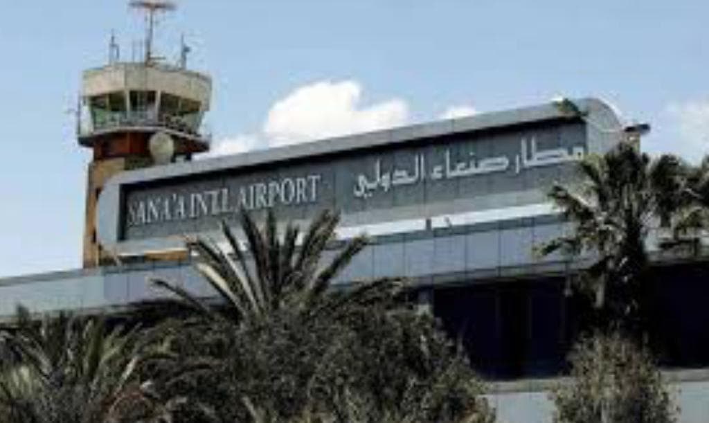 مسؤول حكومي يكشف أخطر أبعاد الجسر الجوي الإيراني لدعم الحوثي