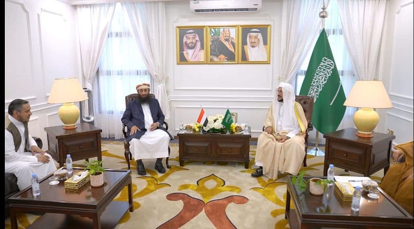 الوادعي وآل الشيخ يبحثان في جدة تعزيز التعاون الدعوي ودعم استقرار اليمن