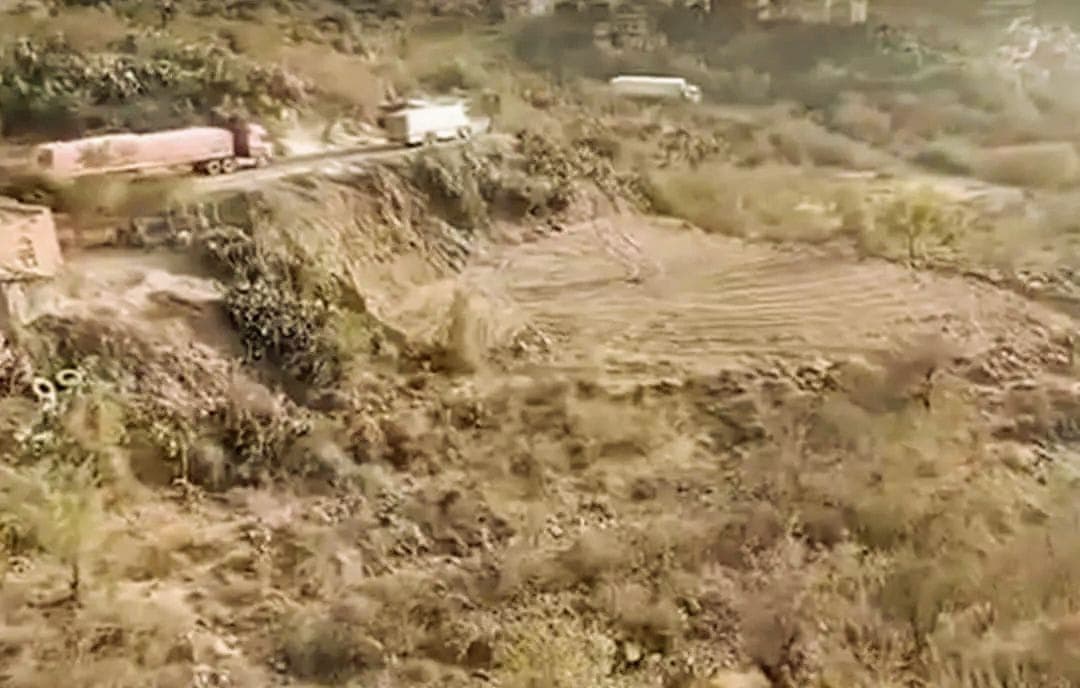 الكشف عن ضغوط حوثية لإقامة مشروع زيوت ملوثة في إب