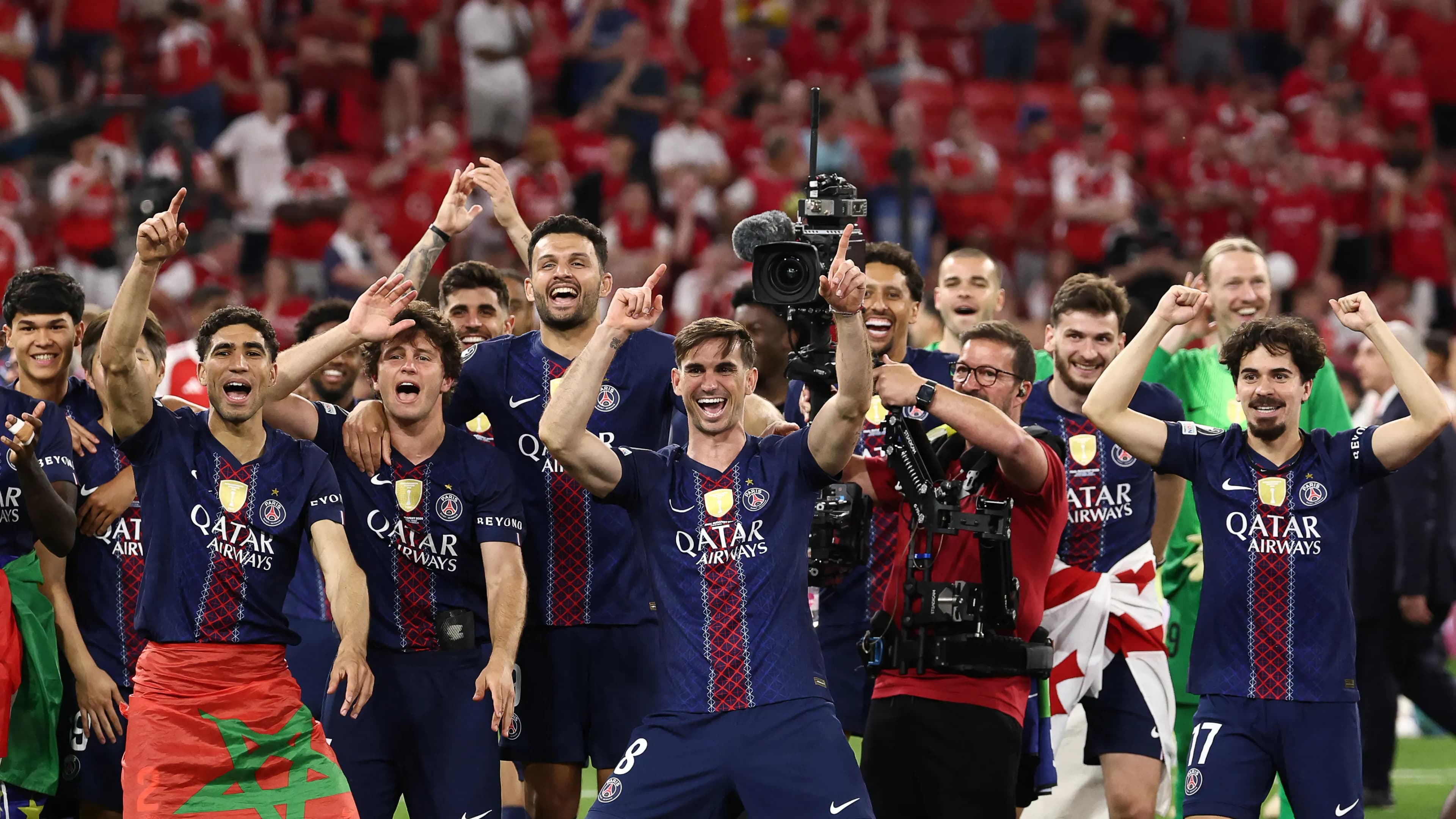 نيفيز يؤكد رغبته في بقائه مع باريس سان جيرمان رغم اهتمام ريال مدريد به