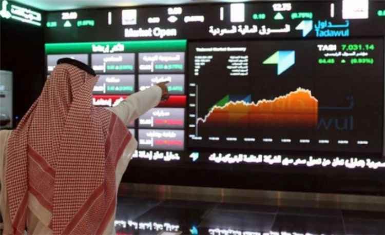 مؤشر سوق الأسهم السعودي يسجل أدنى مستوى له منذ شهور