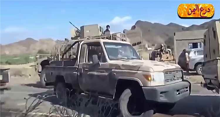 مليشيا الحوثي تخطط لإسقاط المواقع العسكرية بتعزيزات تدريجية في الساحل الغربي