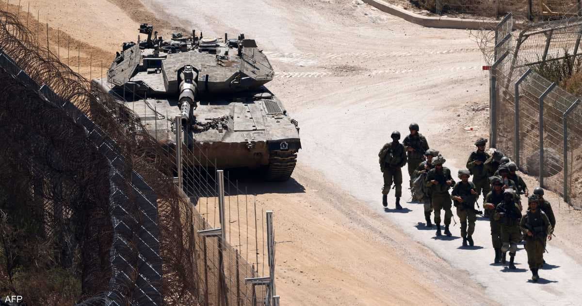 إسرائيل تعلن قصف مواقع جنوبي سوريا